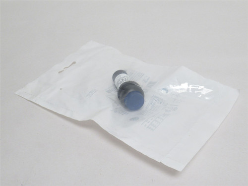 Eaton C22S-DLH-B-K10-120; Illuminated Push-Button; Blue; 120V