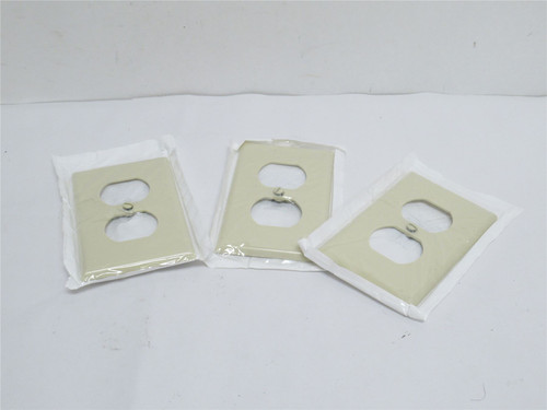 Leviton 020-86003; Lot-3; Ivory Duplex Receptacle Wall Plate