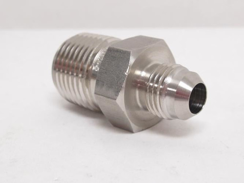 SSP J6-8C; Straight Adaptor; SS-316; 3/8 JIC x 1/2NPT