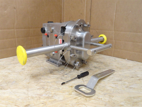 Ampco ZP1-015-0; Positive Displacement Pump; SS; 1-1/2" Clamp