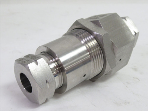 Flow A-0778-3; Bulkhead Fitting; 9/16"