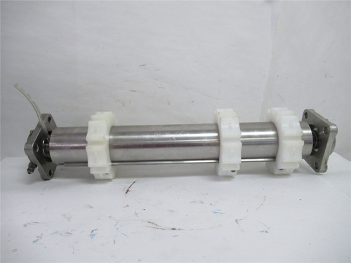 MFG- TR-28-18-03-SS-FB; Tech Roller; 18"W