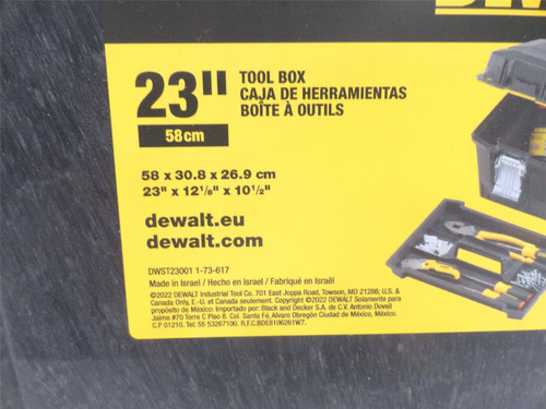 DeWALT DWST23001; Lockable Water Sealed Toolbox; 23" W/Tray