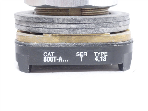 Allen-Bradley 800T-A2; Flush Head Push Button; Momentary 30mm