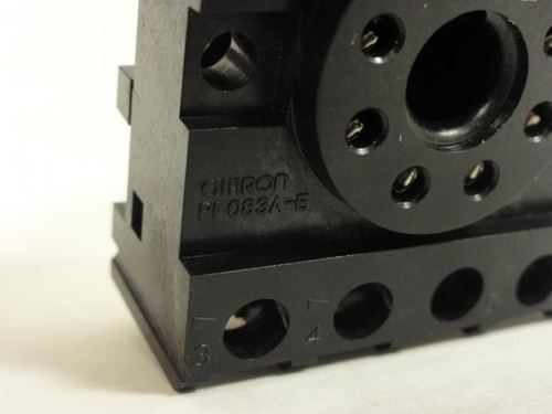 Omron PF083A-E; LOT-2 Relay Socket 10A 250V