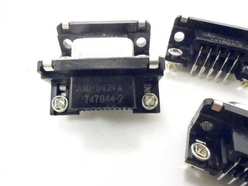 AMP 747844-2; LOT-4 D-SUB Connector; AMP0424