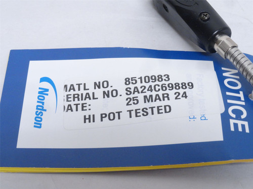 Nordson 8510983; Hot Melt Glue Gun; 3-Tip; 240VAC; 300 Watts