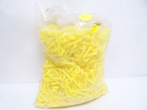 Brady Y70236; Lot-100'; Polyethylene Plastic Chain; 2" Link OD