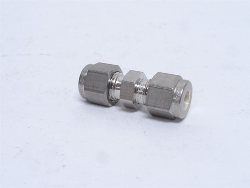Swagelok SS-400-6; Tube Union; SS-316; Size: 1/4" Compression