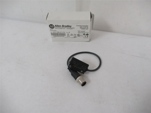 Allen-Bradley 42JT-R8LAT1-F4; Photoswitch 18m Distance