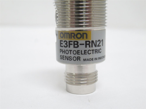 Omron E3FB-RN21; Photoelectric Sensor; 10-30VDC; 4m Range
