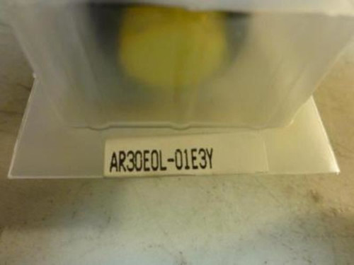 Fuji AR30E0L-01E3Y; Push Button; Yellow; 30V; 1W (1)NC