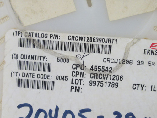 Vishay CRCW1206390JRT1; Lot-4800 Thick Film Resistor 39ohm 5%