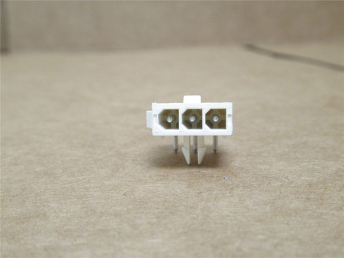 AMP 1-770967-0; Lot-5 Pin/Socket Connector; RA; 3Pos; 600V