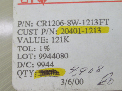 Venkel CR1206-8W-1213FT; Lot-4600 Thin Film Resistors 121kOhm