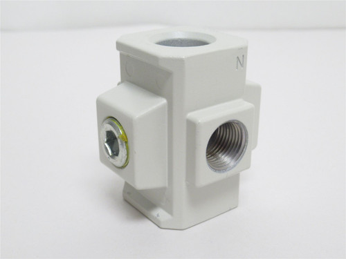 SMC Y54-F04-A; Cross Spacer; 1/2NPT; No Size Rating