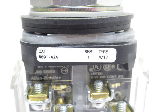 Allen-Bradley 800T-A2A; Flush Black Push Button; 10A; 600VAC