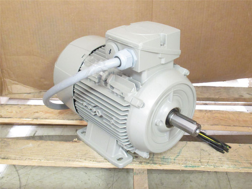 Siemens AV2116B ; AC Motor 6.3kW; 460V; 1760RPM; 3-Phase
