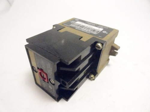 Allen-Bradley 700-P200A1; Convertible Contact Control Relay