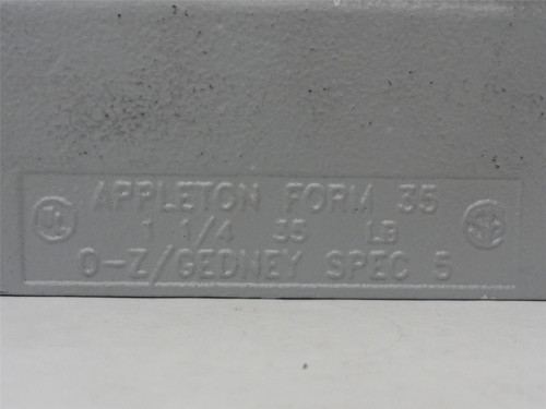 Appleton LB-125M; Threaded Conduit Body; 1-1/4"; Form 35
