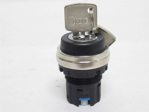 Idec HW4S-2T; Selector Switch Operator 2P; 22.5mm; Maintained