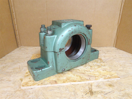 Miether SAF 55222-4; Split Pillow Block; 4-Bolt Missing 1 nut