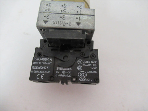 Siemens 3SB3400-0B; Pushbutton Switch 30mm