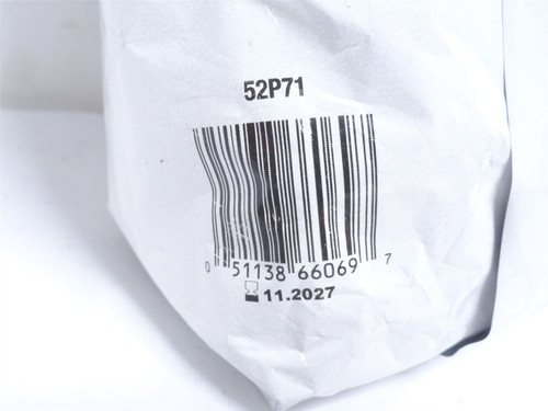 3M 52P71; Medium Half Mask Respirator Kit; W/2 Cartridges