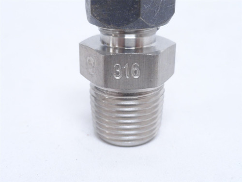 Brennan C2404-06-06-SS; Adaptor SS-316 3/8" Flareless; 3/8NPT