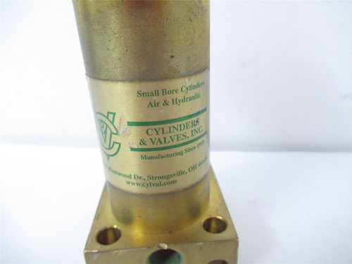 Cylinder and Valves UC11001; Pneumatic Cylinder 1 1/8" Bore