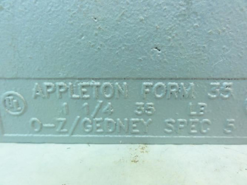 Appleton LB125-M; Threaded Conduit Body; 1-1/4"; Form 35