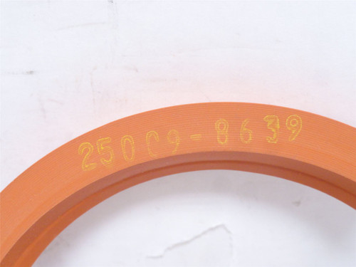 Garlock 25009-8639; Split Oil Seal; 3.688"ID x 4.688"OD