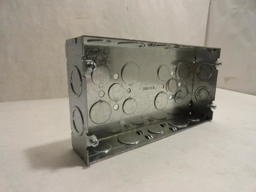 Cooper TP630; Gang Box; 3-Gang; Welded; Depth: 1-5/8"