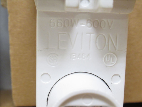 Leviton 13464; Lot-2; Vertical Hold Lamp Plunger; 660W; 600V