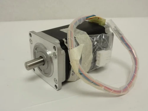 Sanyo 103H7128-5941; Servo Motor 1.8 Deg Step; Bipolar; 2A