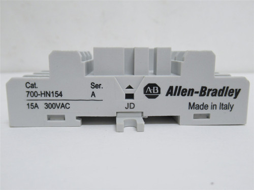 Allen-Bradley 700-HN154; Relay Socket; 11-Blade; 15A 300VAC