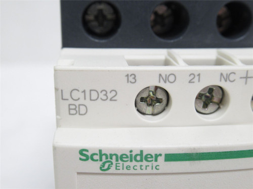Schneider LC1D32BD; Contactor; 50A; 3-Pole; 600V; Coil: 24VDC