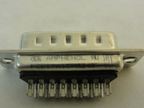 Amphenol FCE17A15PM240; Lot-4 D-Sub Plug; 15 Position