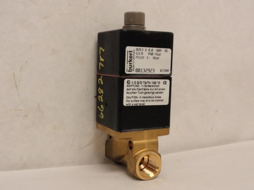 Burkert 132923; Pneumatic Solenoid Valve 3/8 NPT; 3~8BAR