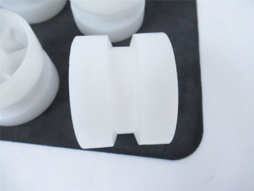 MFG E004040; Lot-4 Roller Guide Box 2.625"