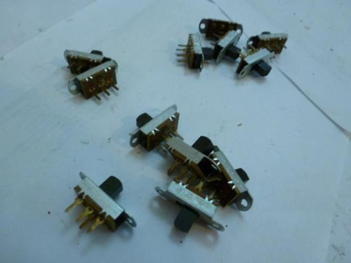 UID MDL-Unkn80825; LOT-12 UID Switch 4A 125VAC; .5A 125VDC 1.55A 250VAC