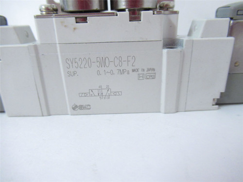 SMC SY5220-5W0-08-F2; Pneumatic Solenoid Valve 5 Port