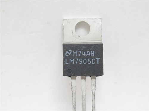 Onesemi LM7905CT; Lot-8 Linear Voltage Regulator; 1.5A; 1-Out