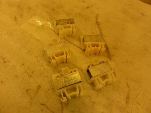 Allen-Bradley 1492 CE; LOT-5 Terminal Block