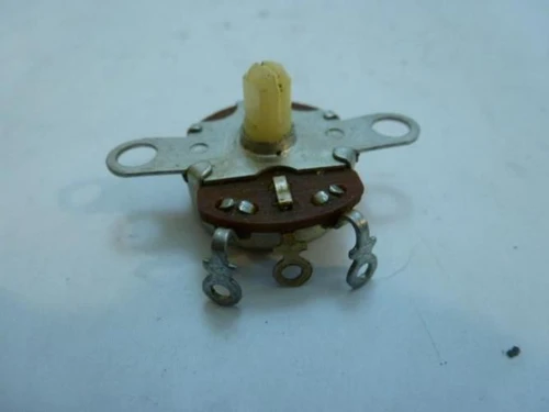 Clarostat 235743; Switch; 2657065-0701