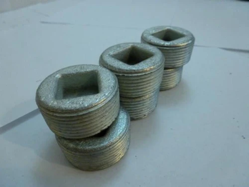 MFG- MDL-Unkn81415; LOT-6 Conduit Bushing; 1-1/4" OD; 13/16" Square