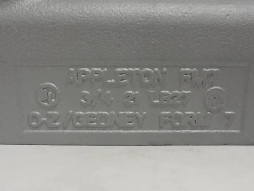 Appleton LB27; Conduit Body; Form 7 Malleable Iron 3/4 NPT