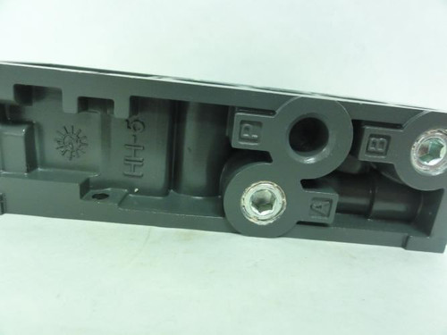 Numatics HH-5; Pneumatic Valve Manifold; 5 Pin Connector