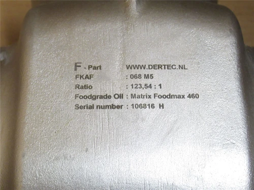 Dertec FKA:068 M5; Gearbox 123.54:1 Ratio; RA; SS Case