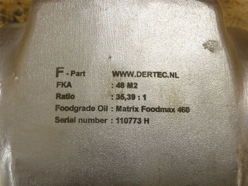 Dertec 48M2; AC Gear Motor; SS; 35.39:1 Ratio; 0.55kW; 480VAC
